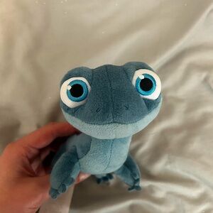 Frozen “Bruni” magnetic shoulder pal plushie